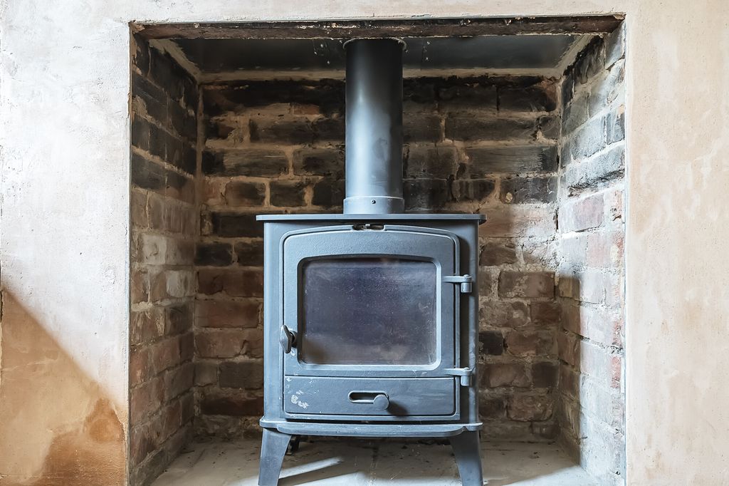 Property photo 2 of 12