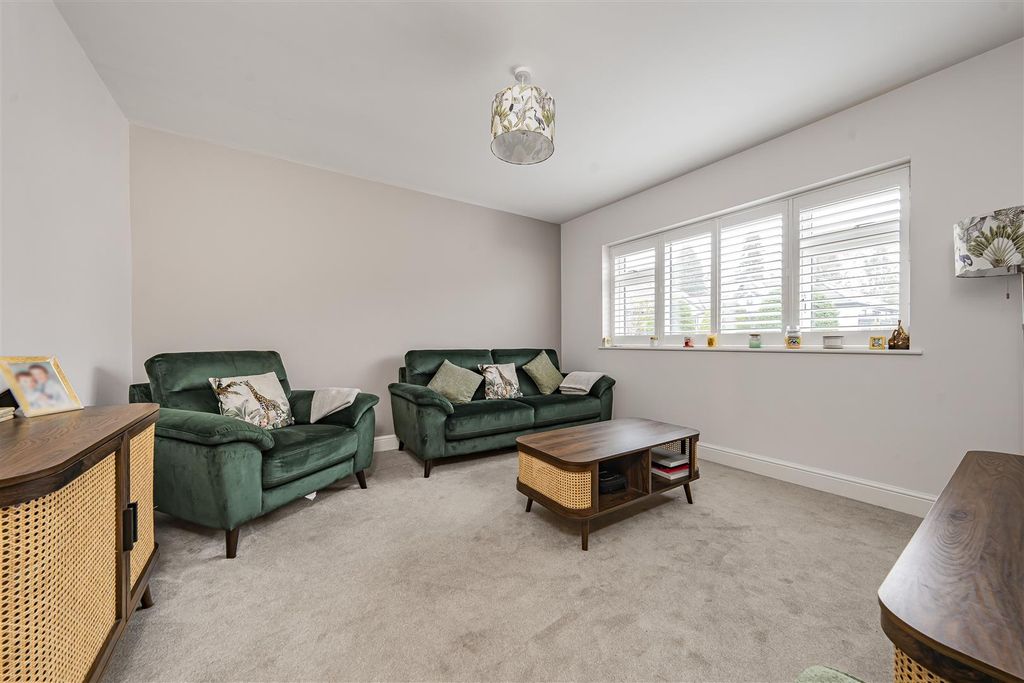 Property photo 3 of 20 Photo Jan 22 2026, 2 41 15 Pm.Jpg