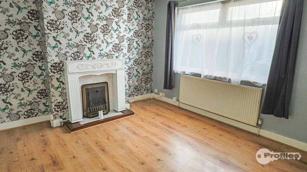 Property photo 2 of 12 Img_8374.Jpg