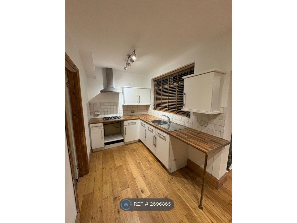 Property photo 1 of 31