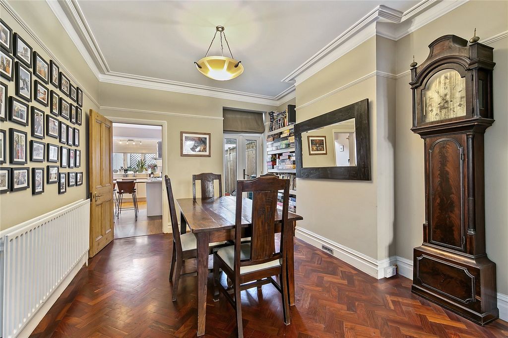 Property photo 3 of 17 Picture No. 26