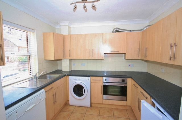 Property photo 3 of 7