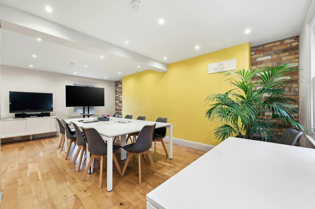 Property photo 2 of 11 Img_2678.Jpg
