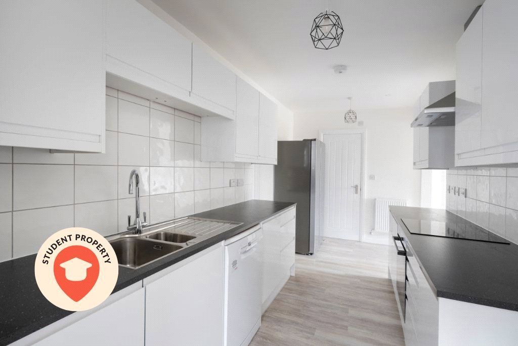 Property photo 1 of 18 Picture No. 06