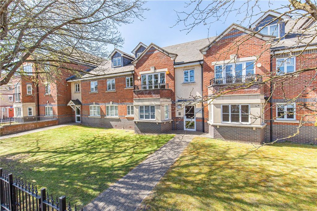 Property photo 1 of 14 Picture No. 01
