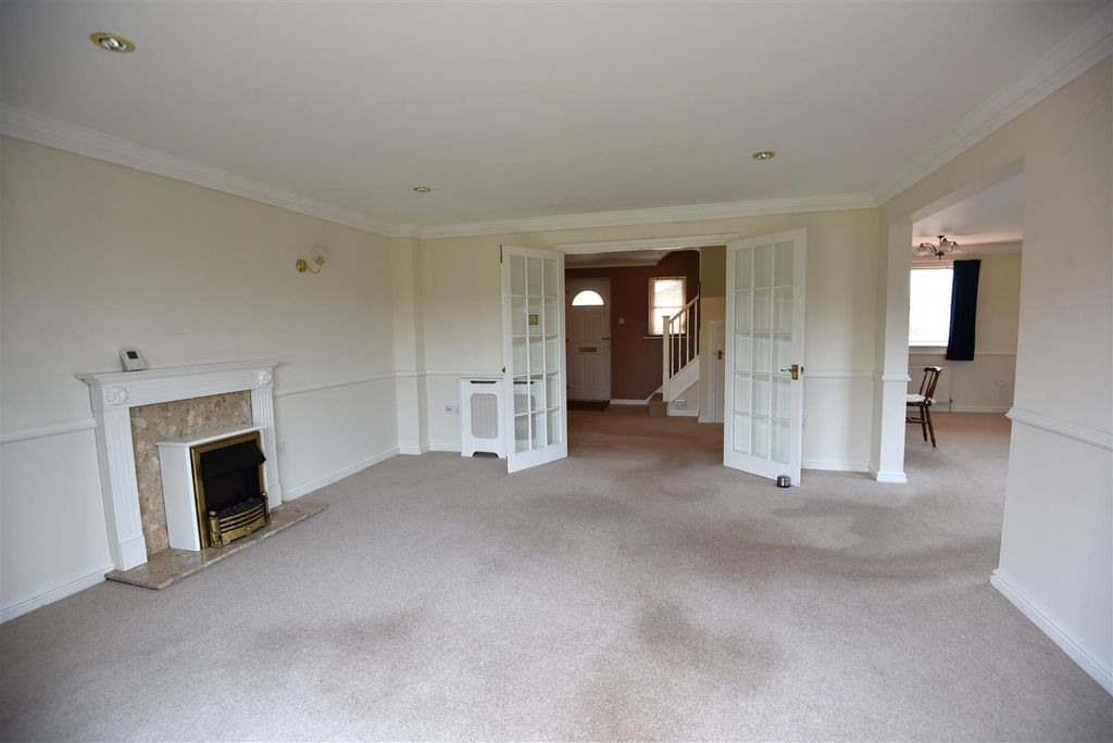 Additional image 4 of 4 bed detached house for saleSwallowfields, Gillingham SP8