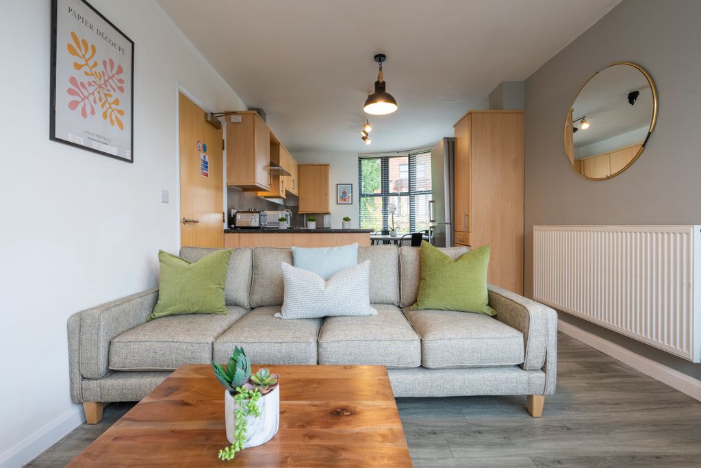 Property photo 1 of 17 Hope Court Flat 10 Kitchen 1