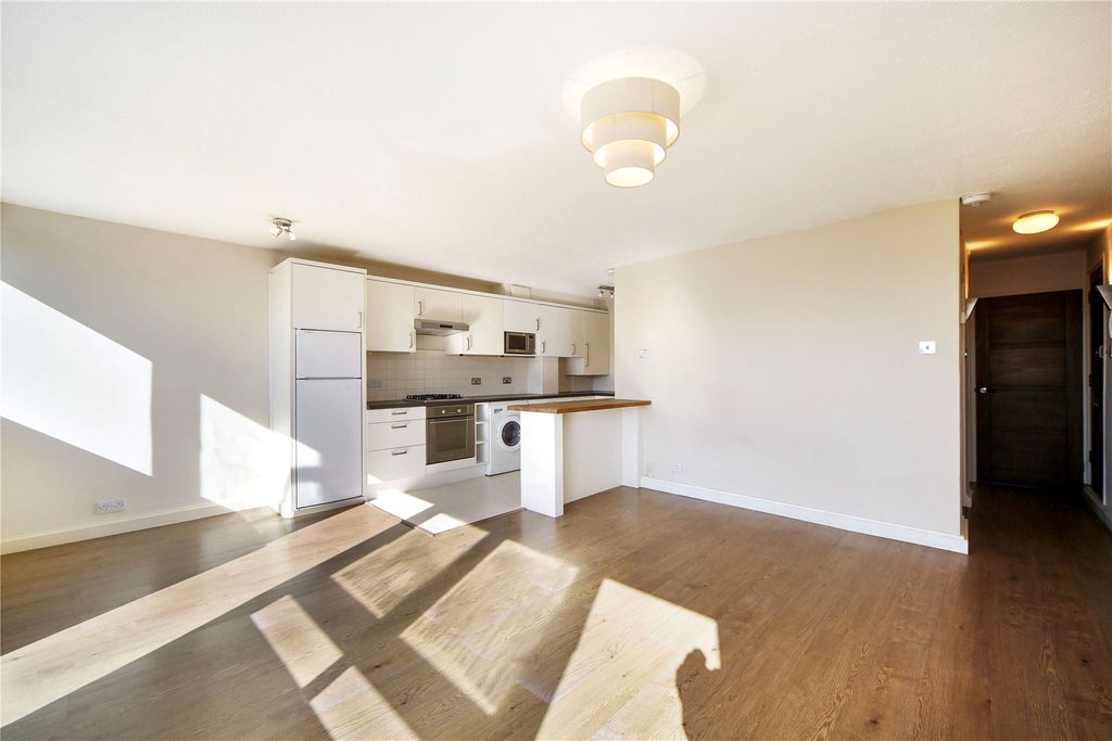Property photo 2 of 9 2.Jpg