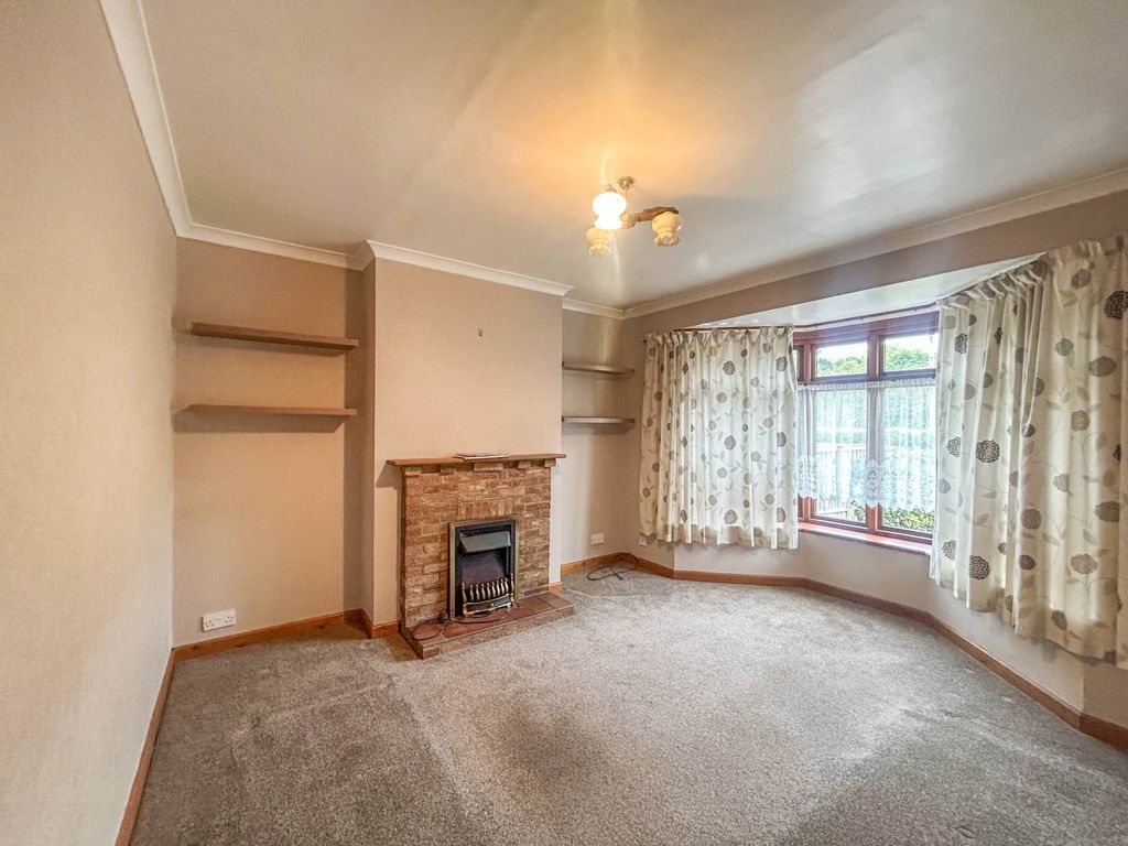 Property photo 3 of 25