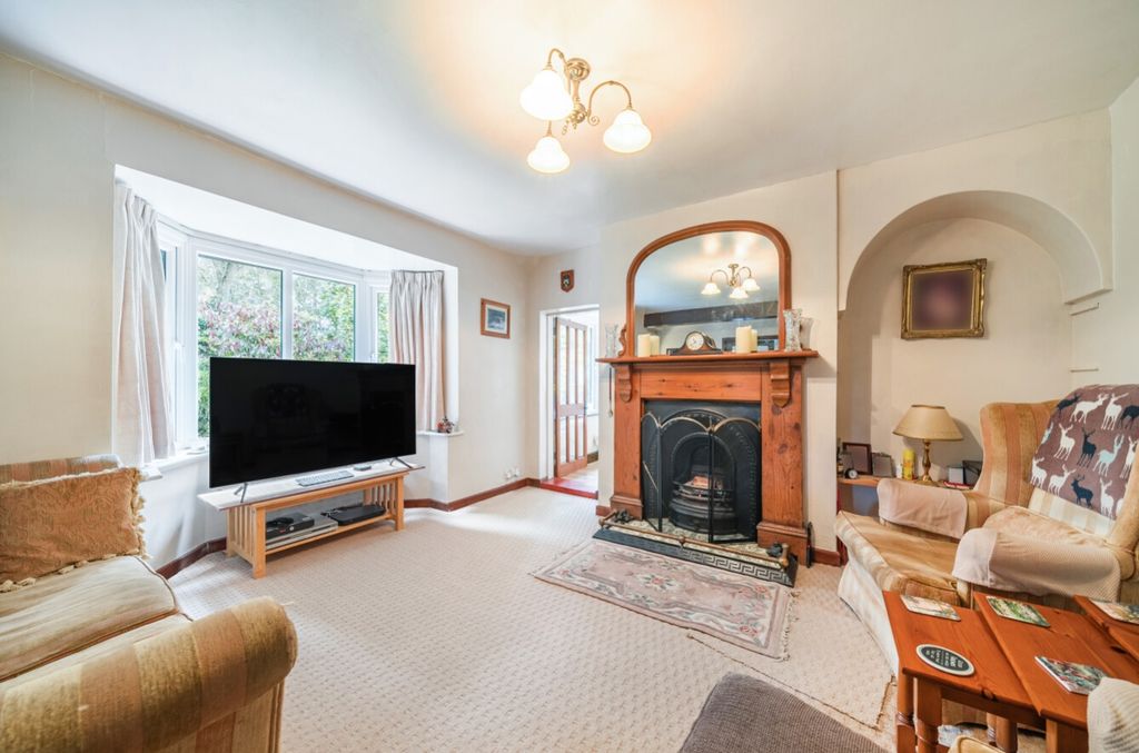 Property photo 3 of 40 1372374-11-68Ffafff94Dac