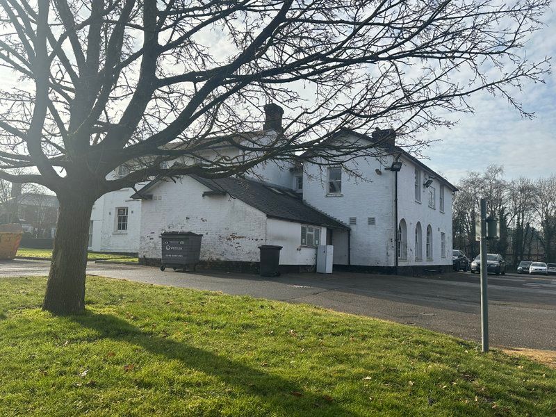 Property photo 1 of 2