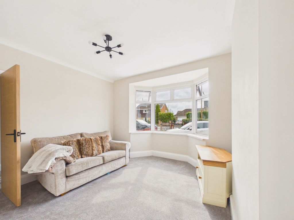 Property photo 3 of 16 5360906