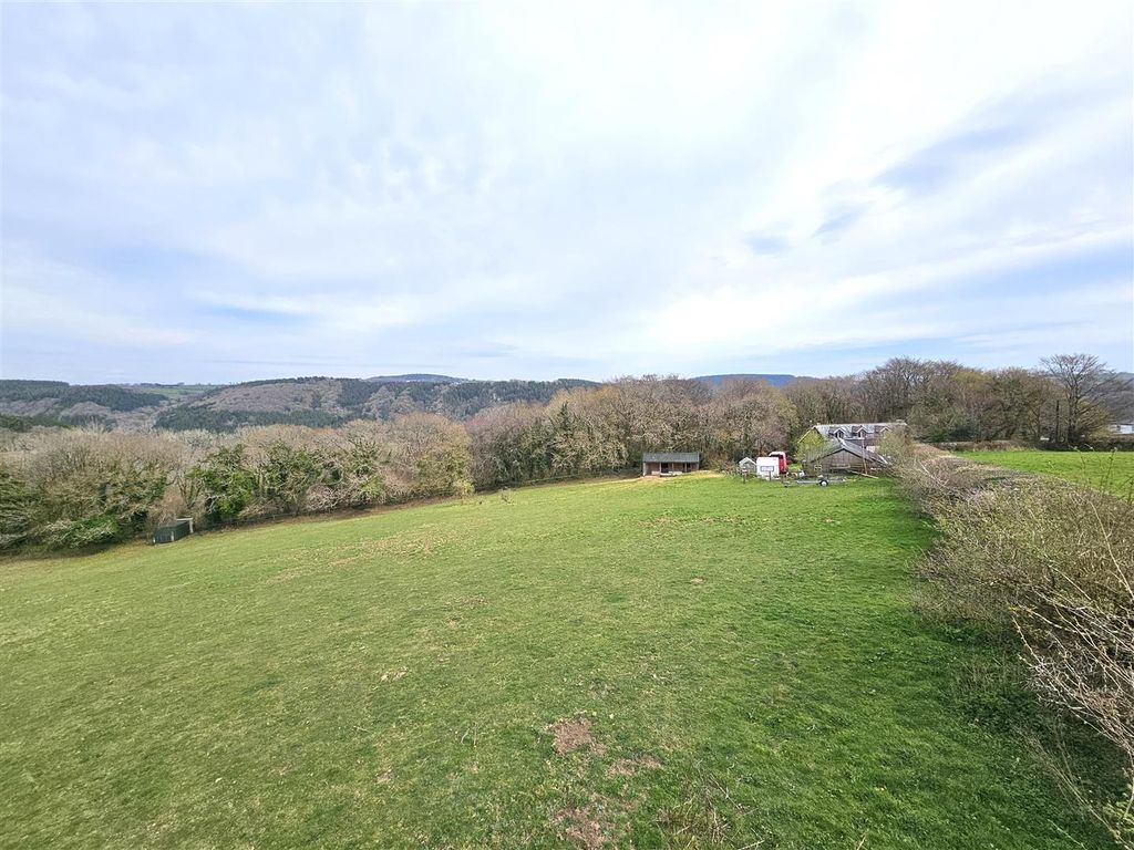 Property photo 2 of 27 House, Stables And Land.Jpg