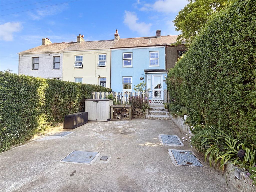 Property photo 1 of 25