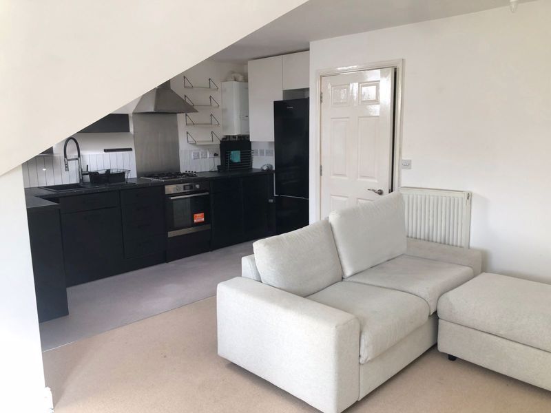 Property photo 2 of 12 Photo 2