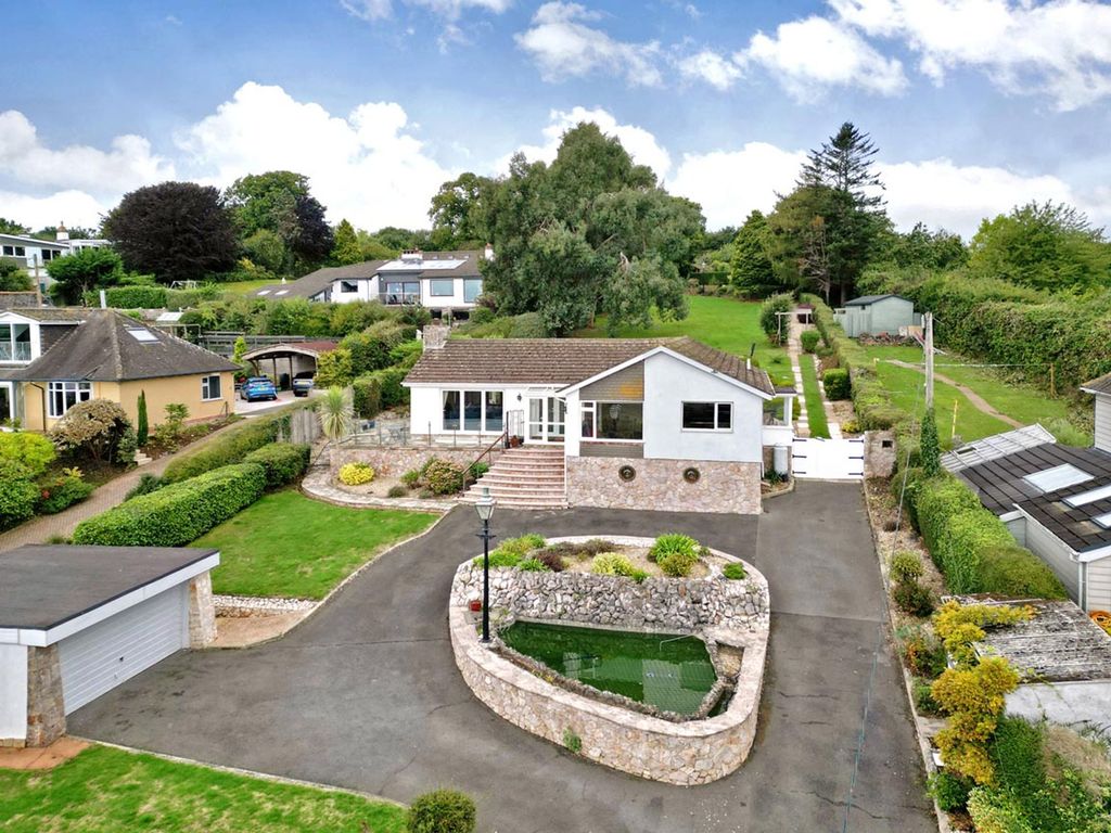 Property photo 1 of 29