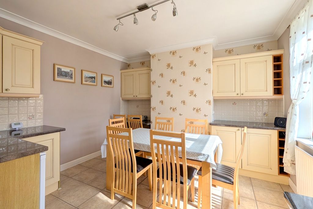 Additional image 11 of 3 bed end terrace house for saleHuddersfield Road, Brighouse, West Yorkshire HD6