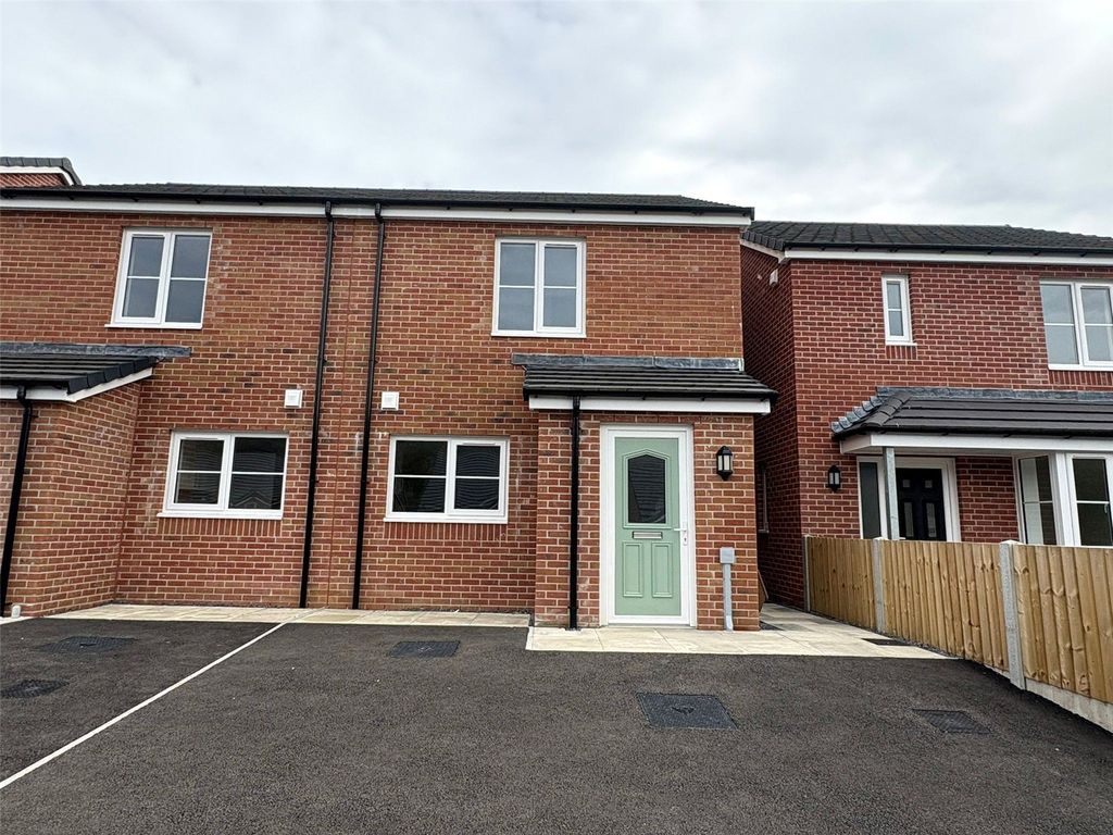 Property photo 2 of 6 Picture No. 13