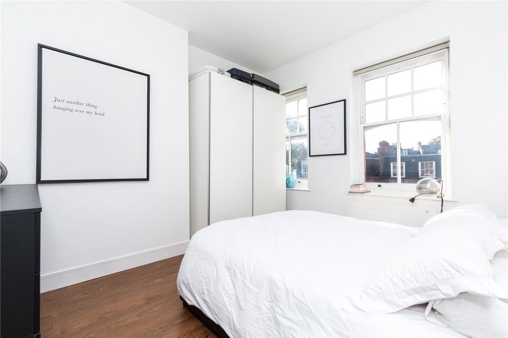 Property photo 2 of 9 Picture No. 08