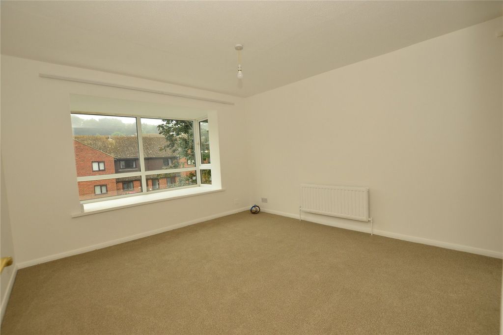 Property photo 2 of 18 Picture No. 19