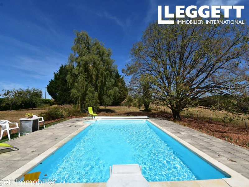 Property photo 2 of 10