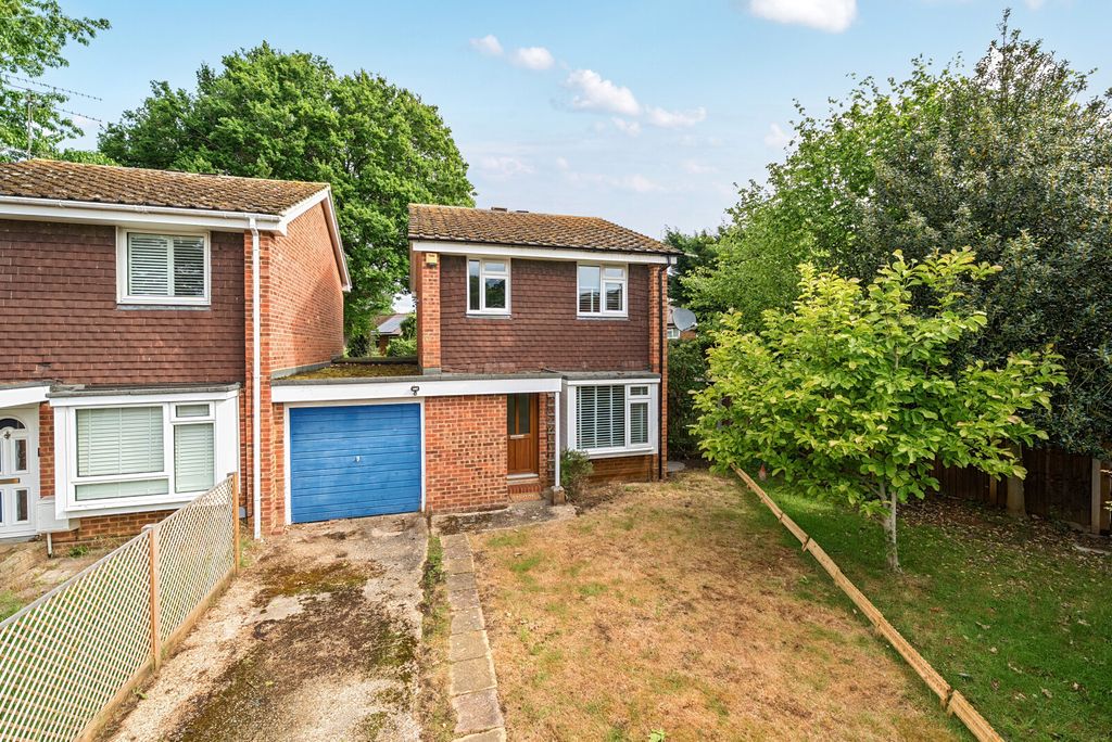 Property photo 1 of 19 1464910-1-6A06d71...