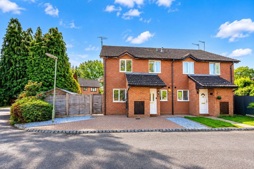 Property photo 1 of 11