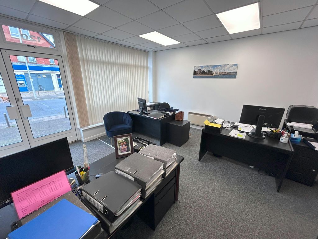 Property photo 3 of 4 120 Bournemouth Road 4.Jpg