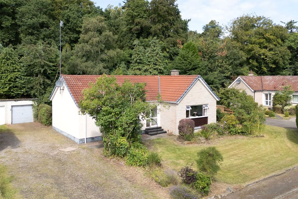 Property photo 1 of 19 Exterior