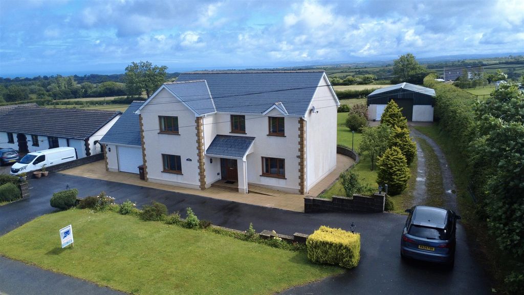 Property photo 1 of 41 Dji_Fly_20260603_110848_976_1780481339932_Photo_Op