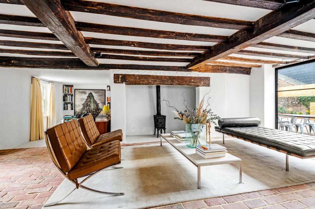 Property photo 3 of 25 Picture No. 57