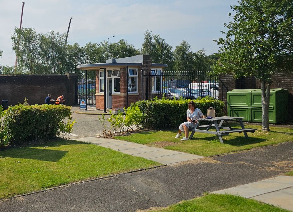 Property photo 1 of 3 Exterior