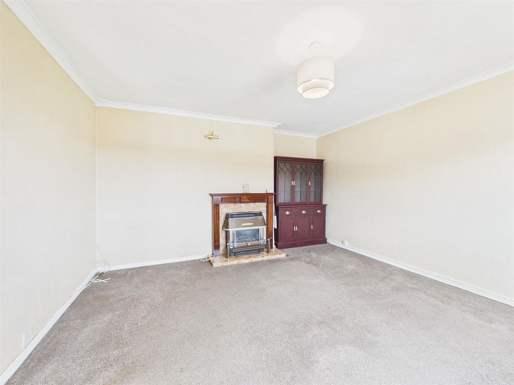 Property photo 2 of 25 Cam03924G0-Pr0105-Still013.Jpg
