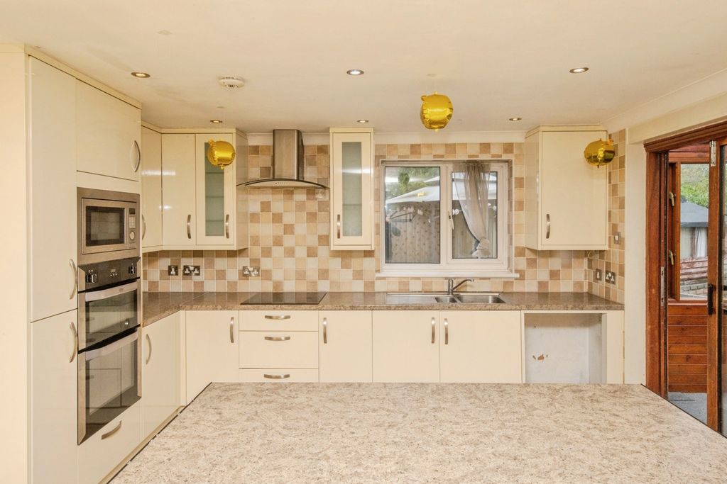 Property photo 1 of 16 Photo