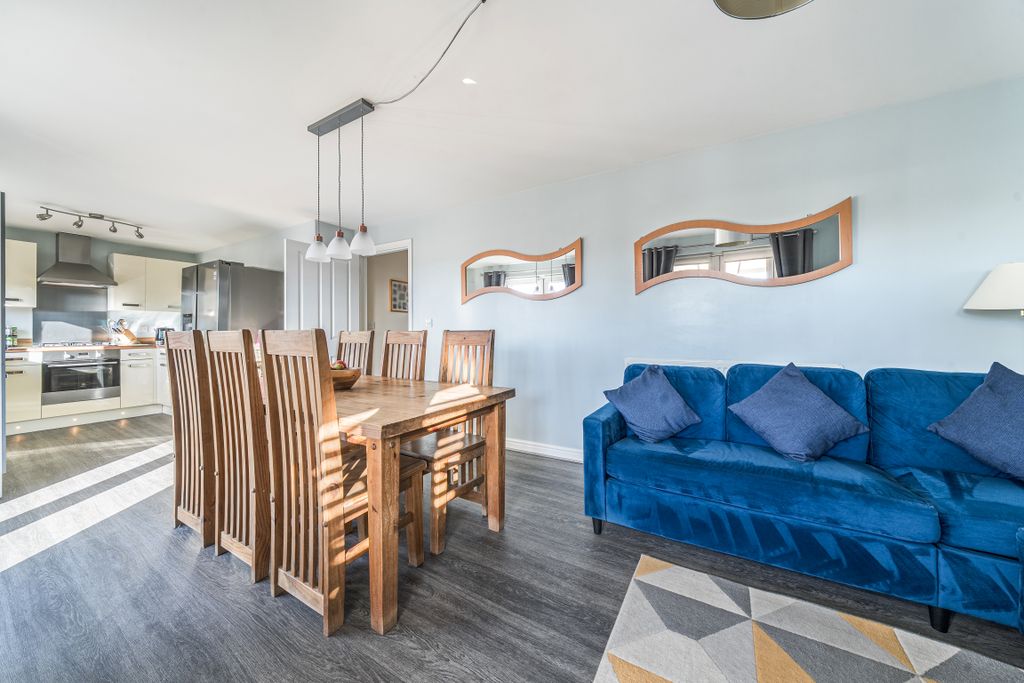 Property photo 2 of 18 13611461068Da45Eeda221