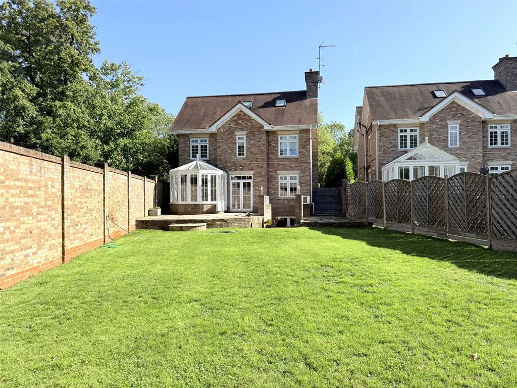 Property photo 1 of 25 Picture No. 68