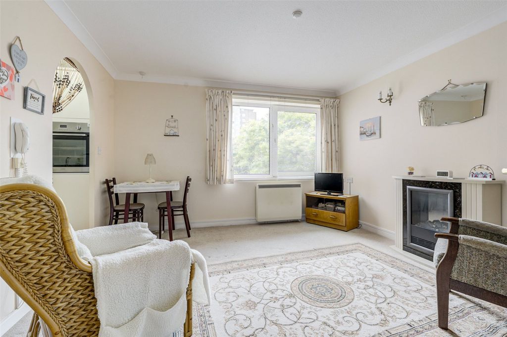 Property photo 3 of 10 Picture No. 15