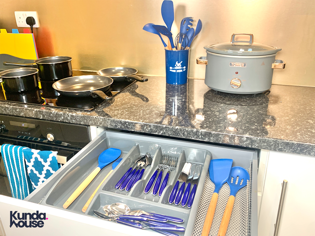 Property photo 1 of 6 Front Exterior