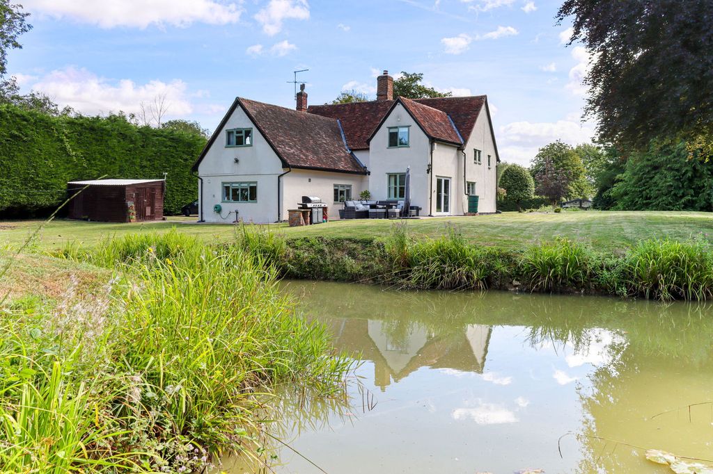 Property photo 1 of 33