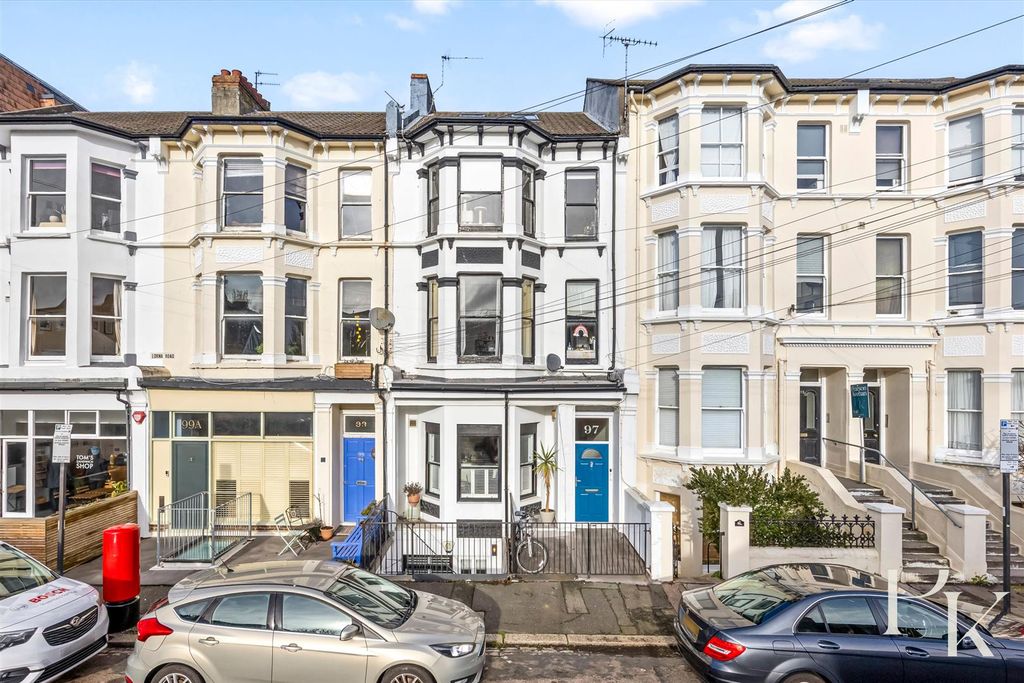 Property photo 1 of 15 Lorna Road 97B-017.Jpg