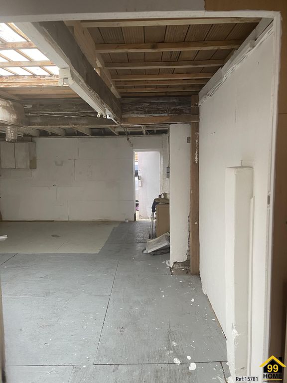 Property photo 1 of 5 Photo 0