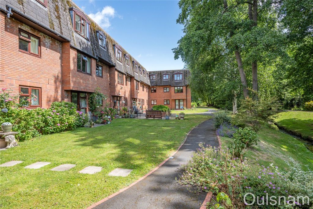 Property photo 1 of 10 Picture No. 12