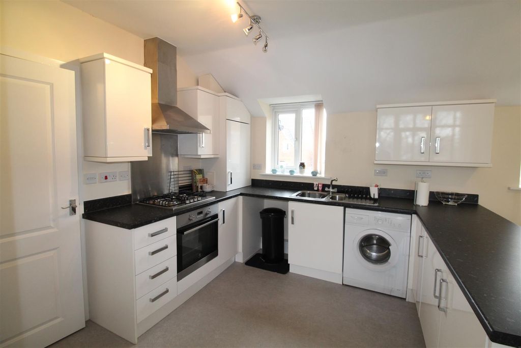 Property photo 2 of 10 Img_3811.Jpg