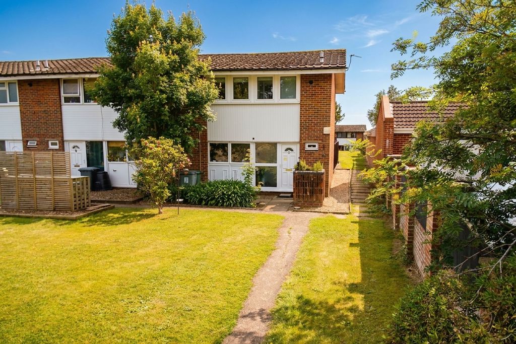 Property photo 1 of 18