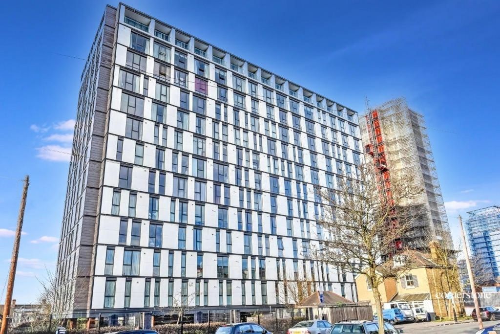 Property photo 1 of 9