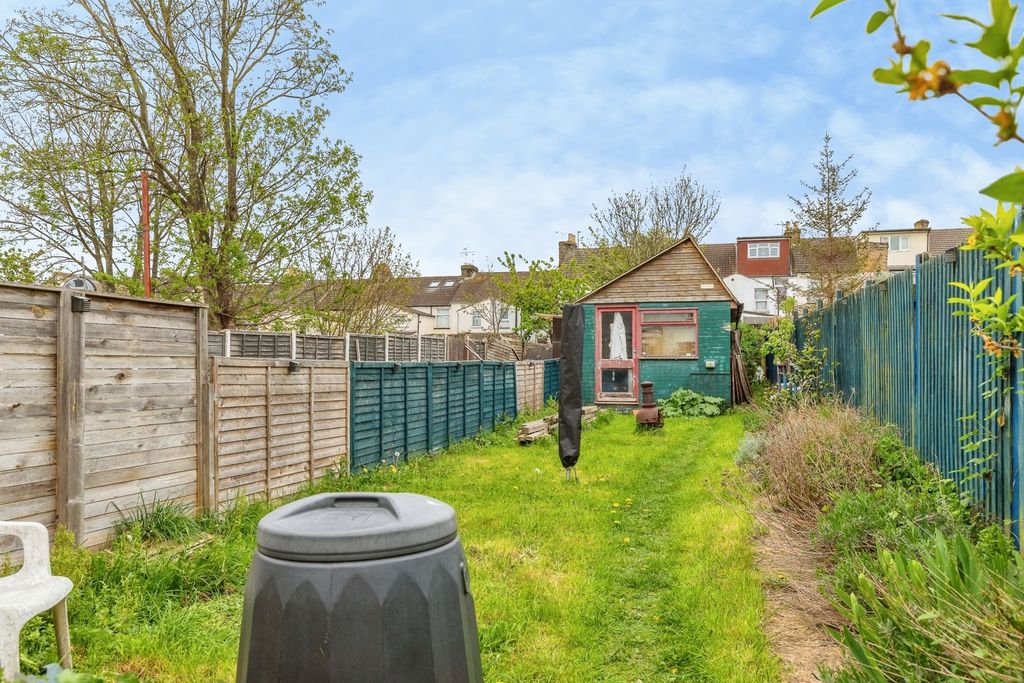 Property photo 3 of 15 Pbox-Img.Jpg