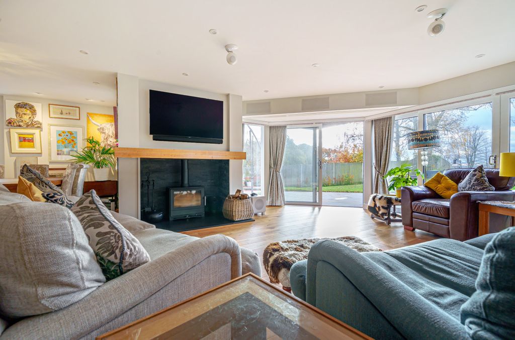 Property photo 2 of 18 1058698 (11).Jpg