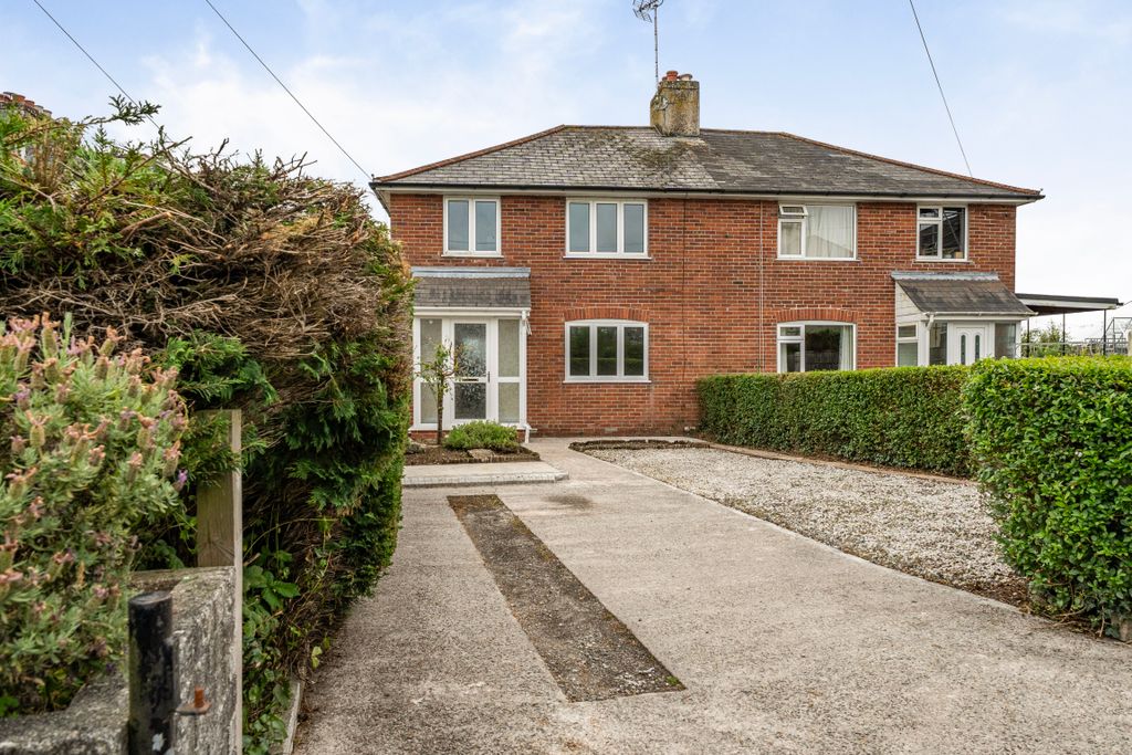 Property photo 1 of 18 1485551 (1)