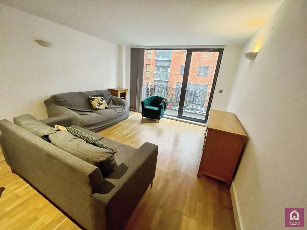 Property photo 2 of 12 Picture No. 24