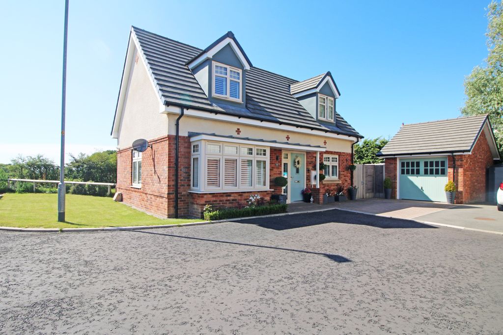Property photo 1 of 19